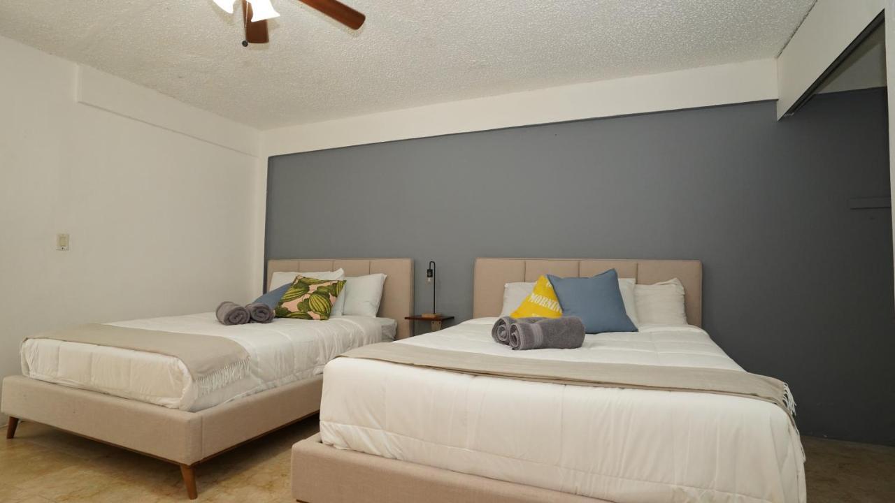 The Pelican Poshtel San Juan Exterior photo