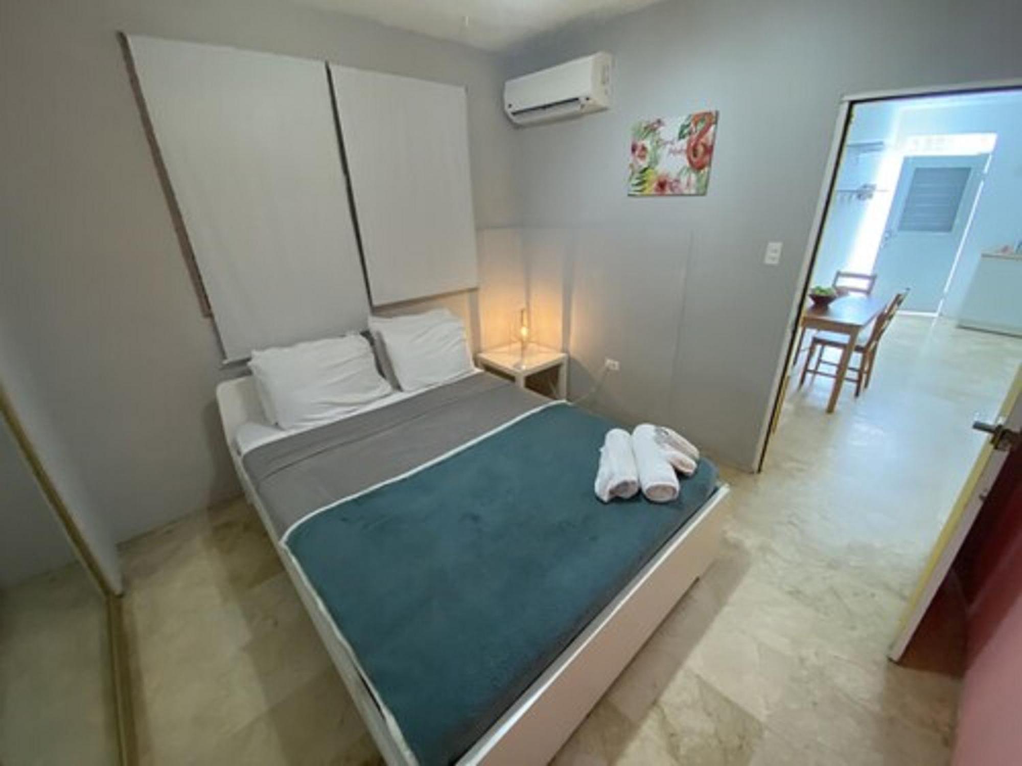 The Pelican Poshtel San Juan Room photo